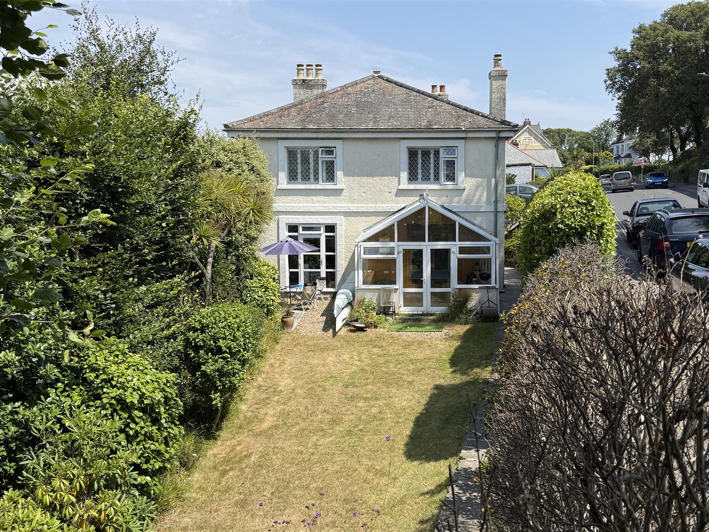 5 bed property in Melvill Road, Falmouth